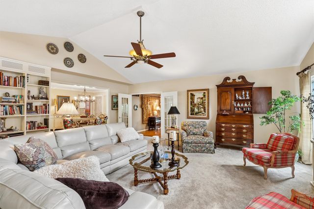 3212 Vine Street, West Des Moines, IA 50265