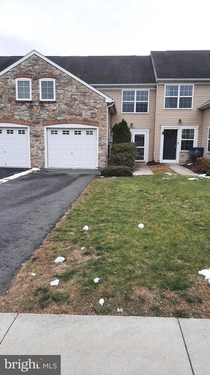 306 SHERMAN AVE, Carlisle, PA 17013