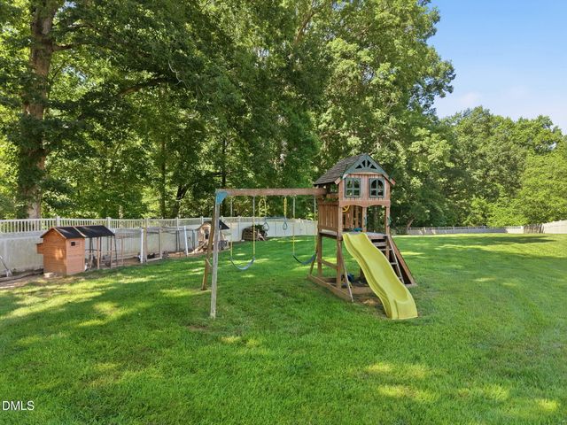 1015 Bluebell Lane, Wake Forest, NC 27587