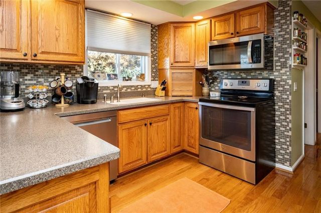 276 Crosby Lane, Greece, NY 14612