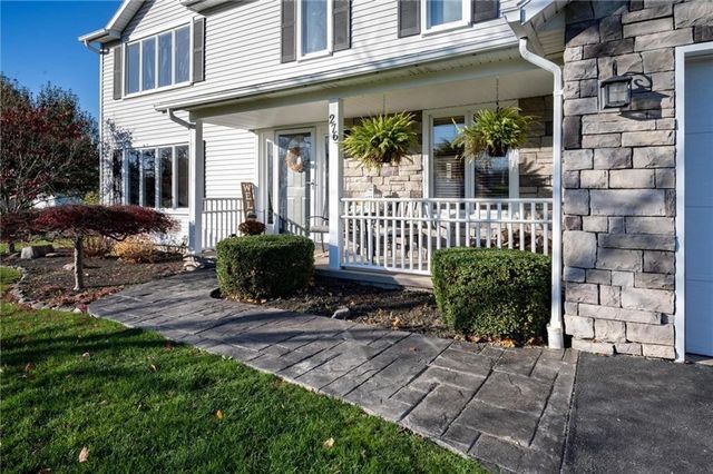 276 Crosby Lane, Greece, NY 14612