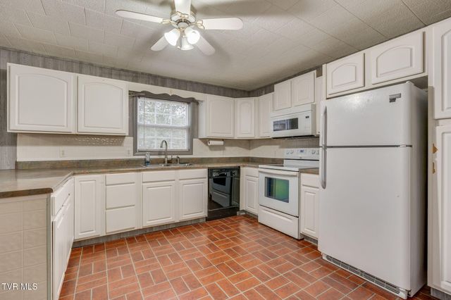 119 Evergreen Road, Jonesborough, TN 37659