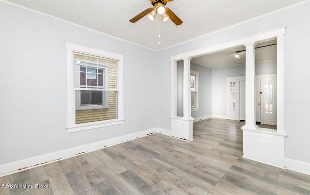 2316 Greenwood Ave, Louisville, KY 40210