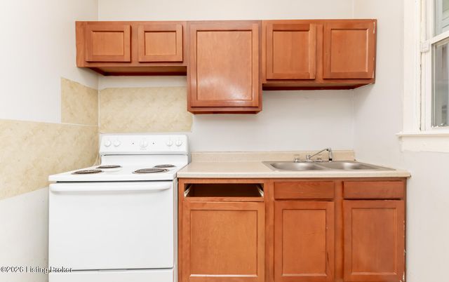 2316 Greenwood Ave, Louisville, KY 40210