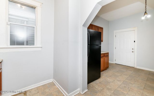 2316 Greenwood Ave, Louisville, KY 40210