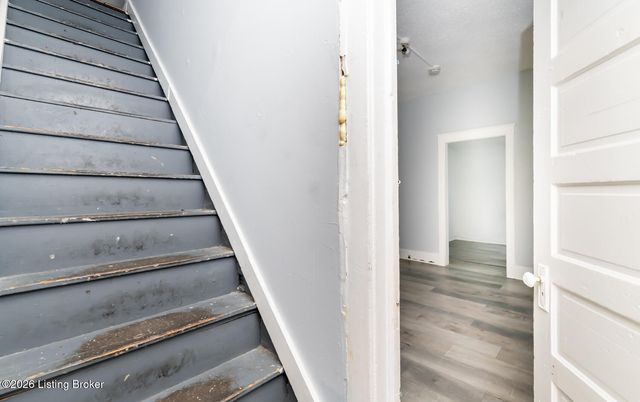 2316 Greenwood Ave, Louisville, KY 40210