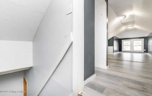 2316 Greenwood Ave, Louisville, KY 40210