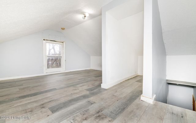 2316 Greenwood Ave, Louisville, KY 40210