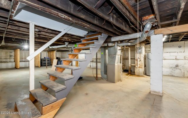 2316 Greenwood Ave, Louisville, KY 40210