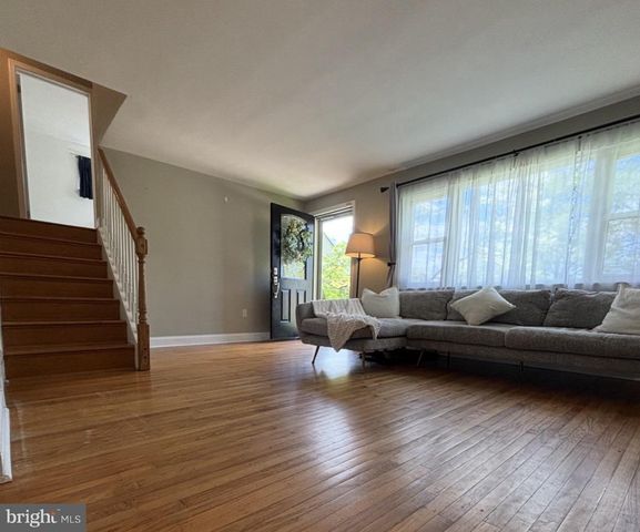 10 JACQUELINE DR, Paoli, PA 19301