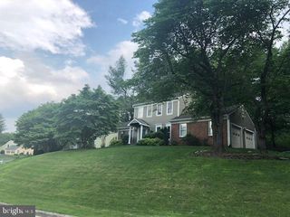 1700 ABBEY OAK DR, Vienna, VA 22182