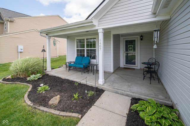 6407 Clary Circle Drive, Greenwood, IN 46143