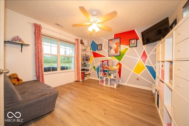 6407 Clary Circle Drive, Greenwood, IN 46143