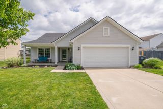6407 Clary Circle Drive, Greenwood, IN 46143