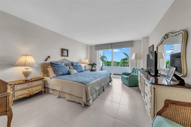 199 Ocean Lane Dr 512, Key Biscayne, FL 33149