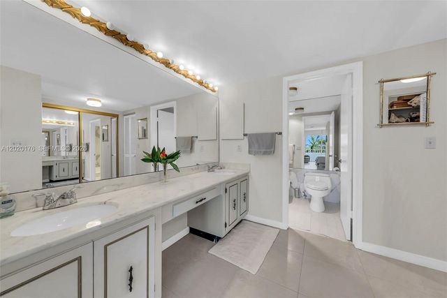 199 Ocean Lane Dr 512, Key Biscayne, FL 33149