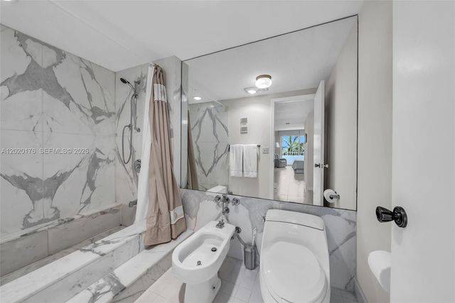 199 Ocean Lane Dr 512, Key Biscayne, FL 33149