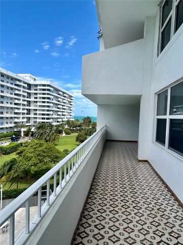 199 Ocean Lane Dr 512, Key Biscayne, FL 33149