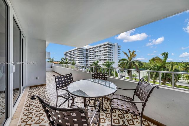 199 Ocean Lane Dr 512, Key Biscayne, FL 33149