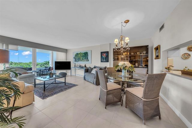 199 Ocean Lane Dr 512, Key Biscayne, FL 33149