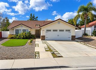 41697 Zinfandel Avenue, Temecula, CA 92591
