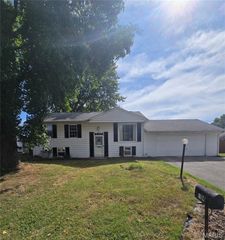 304 Anita Drive, Fairview Heights, IL 62208