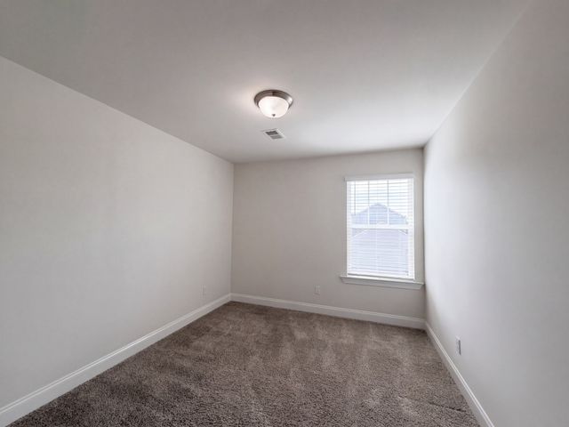952 Oak Ridge Ln, Columbia, TN 38401