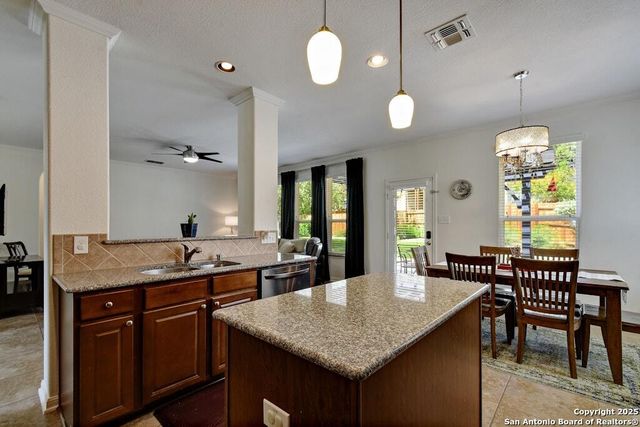 20510 Ashmont, San Antonio, TX 78258