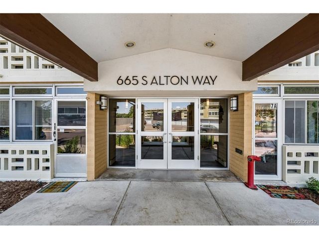 665 S Alton Way 8A, Denver, CO 80247