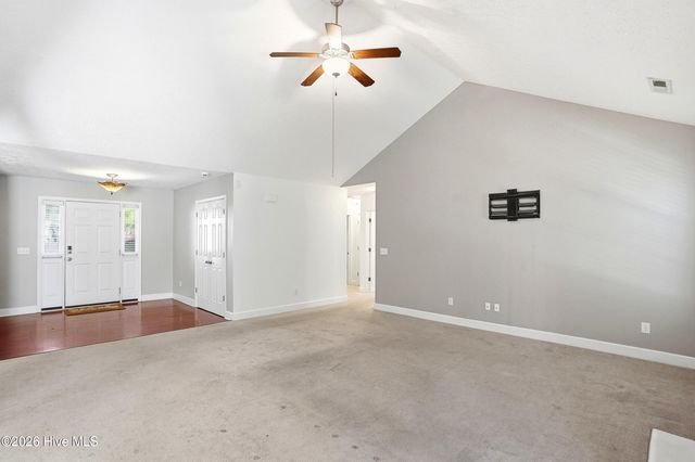 8589 Old Forest Drive NE, Leland, NC 28451