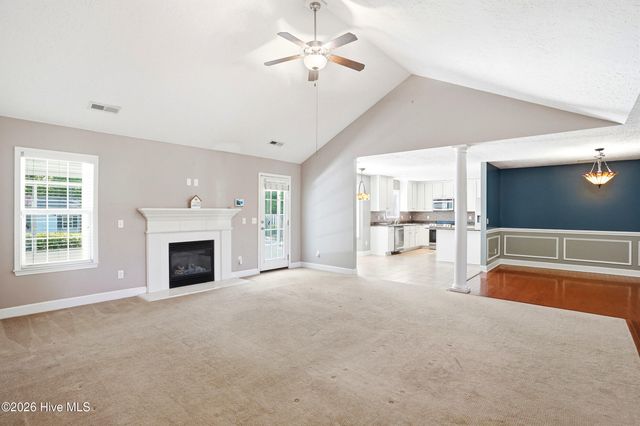8589 Old Forest Drive NE, Leland, NC 28451