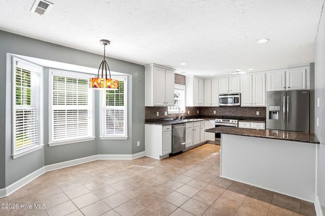 8589 Old Forest Drive NE, Leland, NC 28451