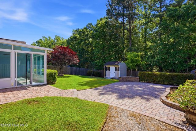 8589 Old Forest Drive NE, Leland, NC 28451