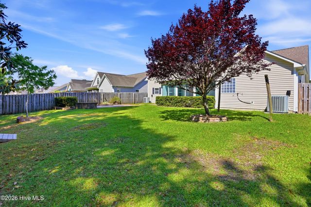 8589 Old Forest Drive NE, Leland, NC 28451