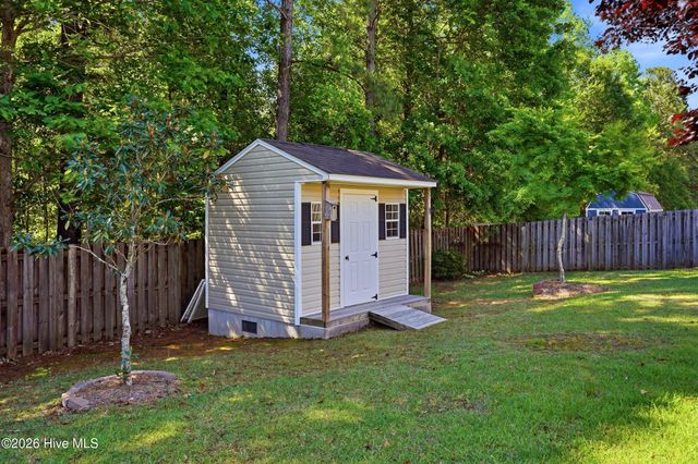 8589 Old Forest Drive NE, Leland, NC 28451