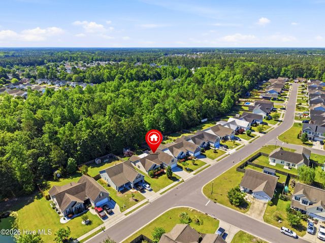 8589 Old Forest Drive NE, Leland, NC 28451