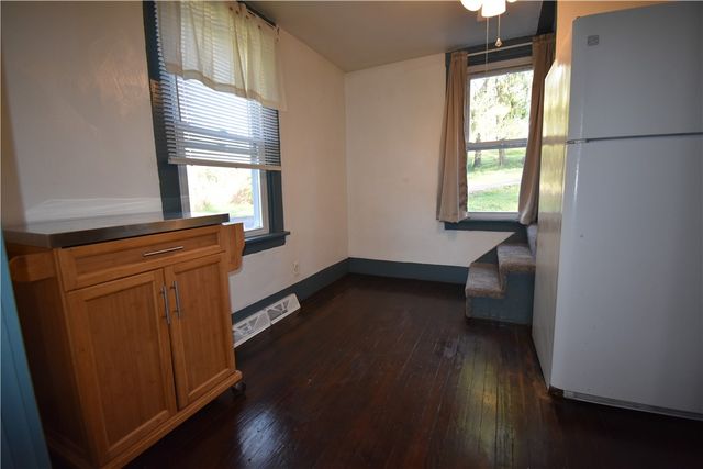 1008 South Rd, Shaler, PA 15209