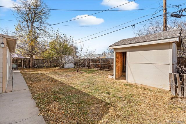 865 Lansing Street, Aurora, CO 80010