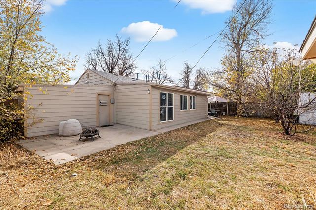 865 Lansing Street, Aurora, CO 80010