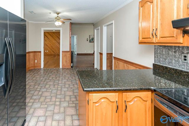 604 Westbrook Drive SW, Decatur, AL 35603