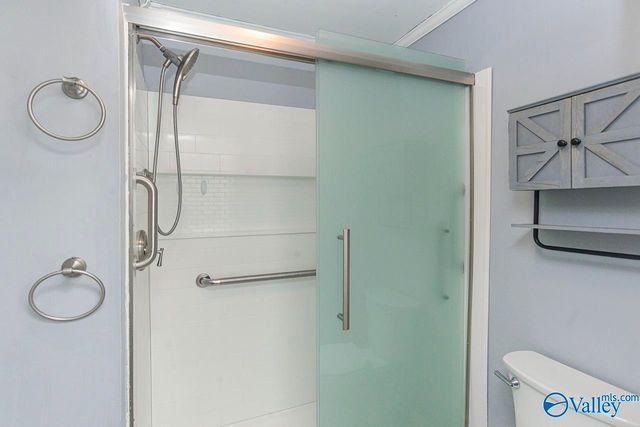 604 Westbrook Drive SW, Decatur, AL 35603