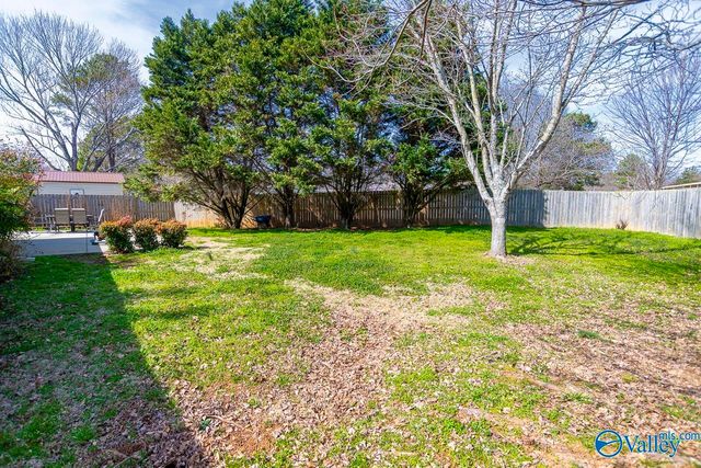 604 Westbrook Drive SW, Decatur, AL 35603