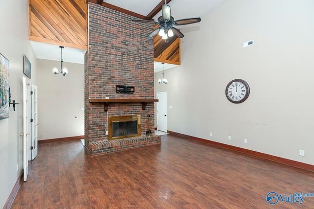 604 Westbrook Drive SW, Decatur, AL 35603