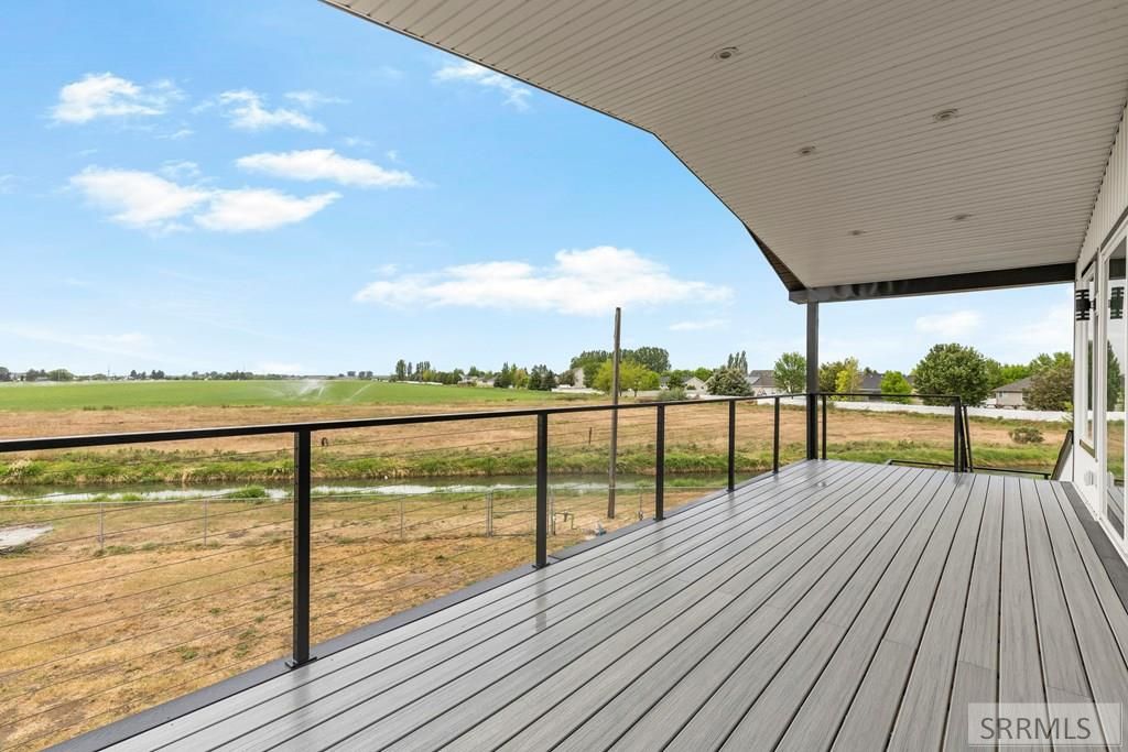 Image 42 of property listing at 1214 N 700 E, Shelley, ID 83274