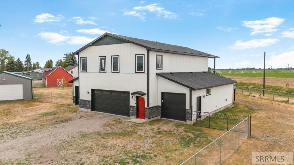 Image 51 of property listing at 1214 N 700 E, Shelley, ID 83274