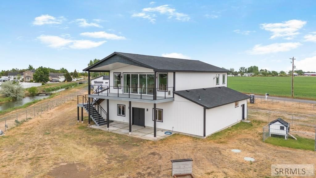 Image 53 of property listing at 1214 N 700 E, Shelley, ID 83274