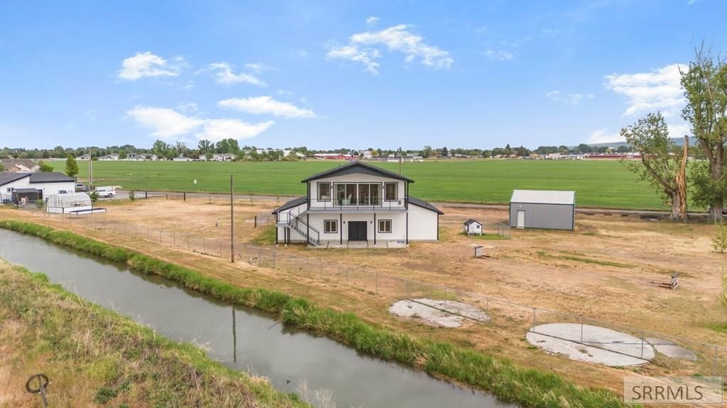 Image 55 of property listing at 1214 N 700 E, Shelley, ID 83274