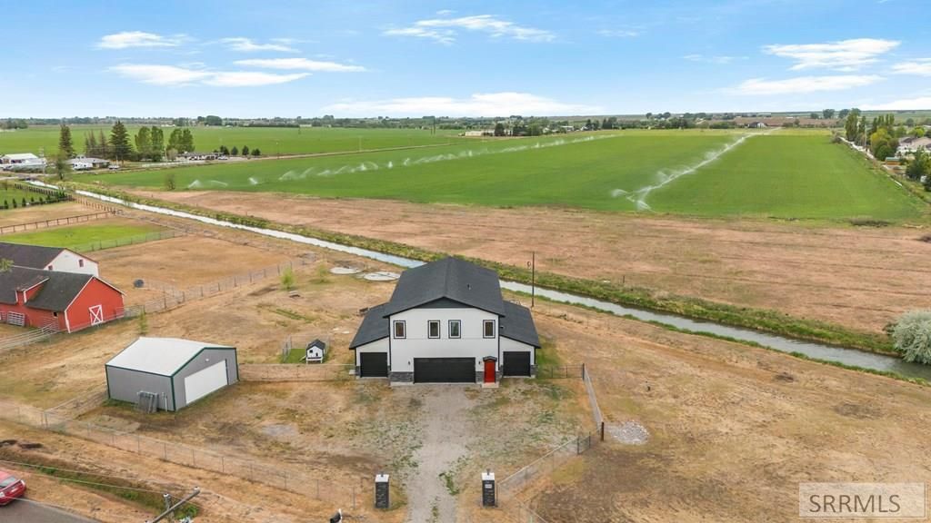 Image 56 of property listing at 1214 N 700 E, Shelley, ID 83274