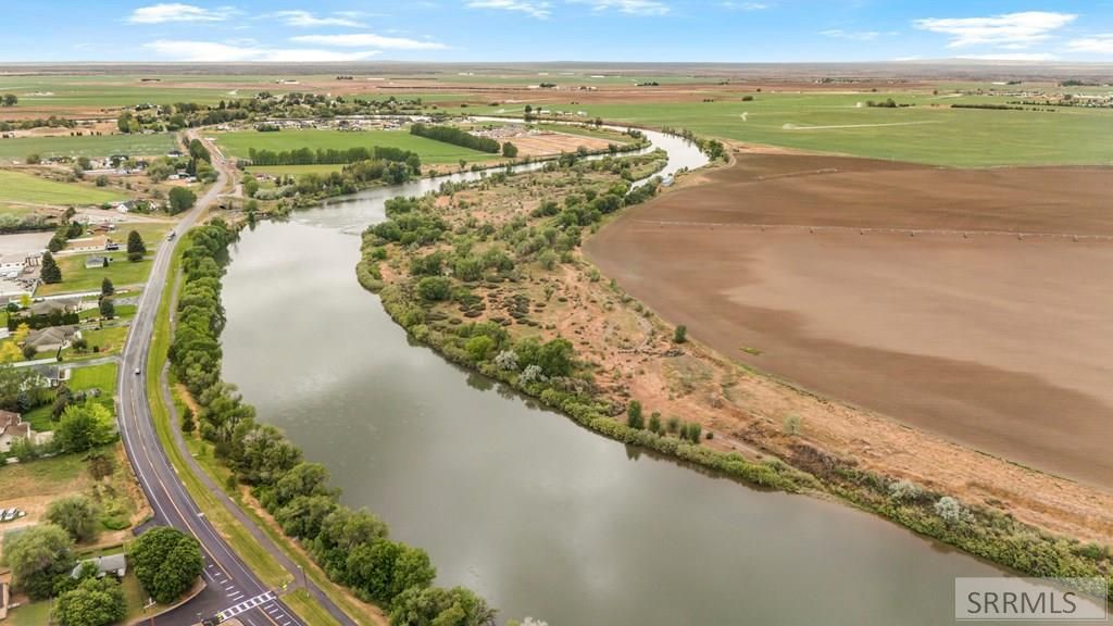 Image 62 of property listing at 1214 N 700 E, Shelley, ID 83274