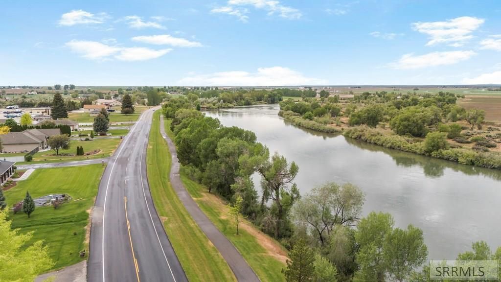 Image 66 of property listing at 1214 N 700 E, Shelley, ID 83274